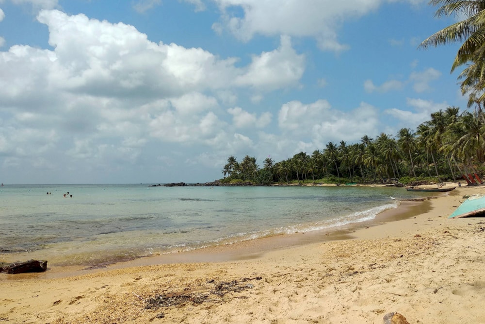 Thom Island in Phu Quoc is known for its deep, crystal-clear waters and striking rock formations with unique and eye-catching shapes 